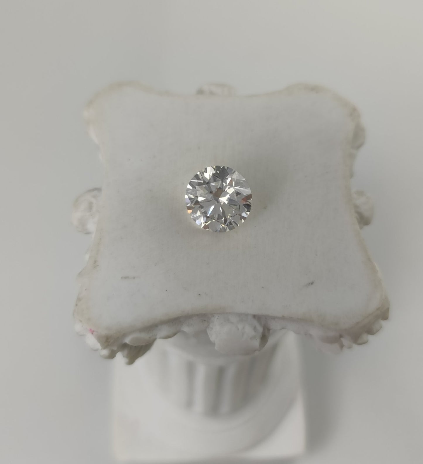 1.50CT VS1 G 739511234 Round Cut Lab Grown Diamond