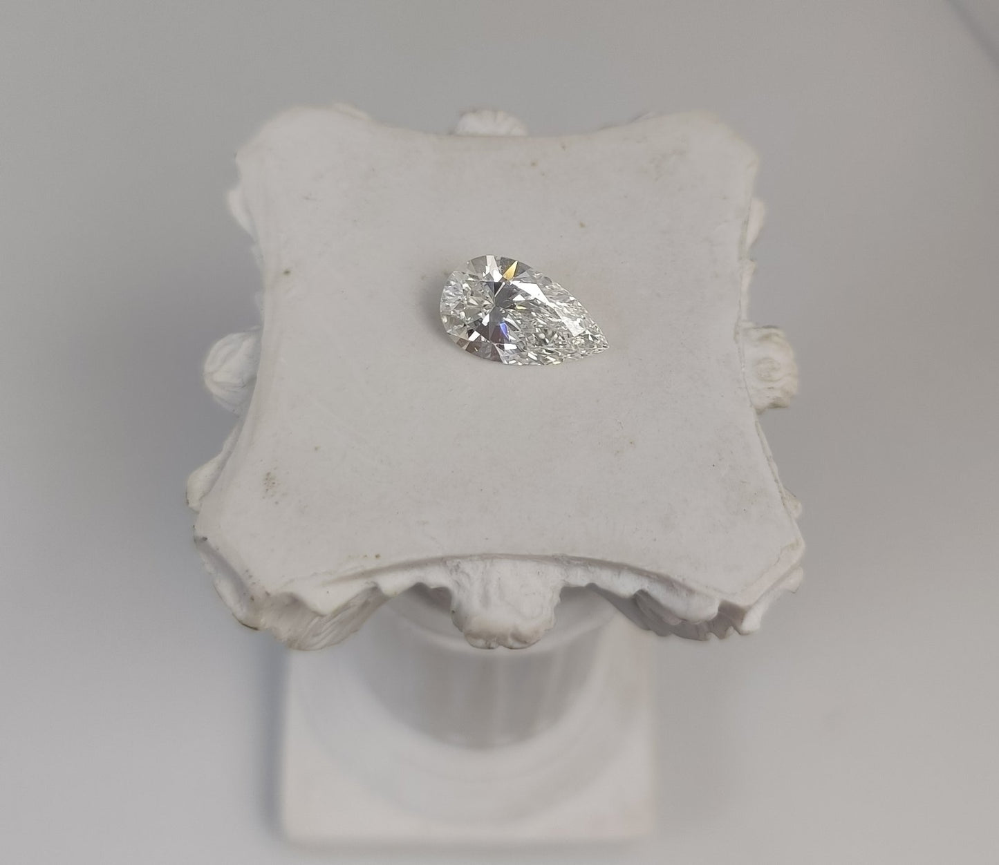 1.07CT VVS2 E 622493258 Pear Cut Lab Grown Diamond
