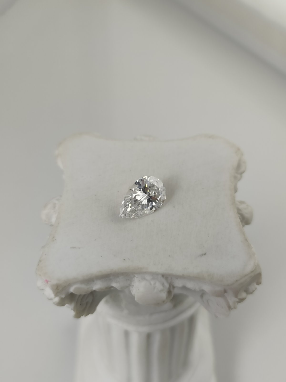 1.01CT VS2 E 715532859 Pear Cut Lab Grown Diamond