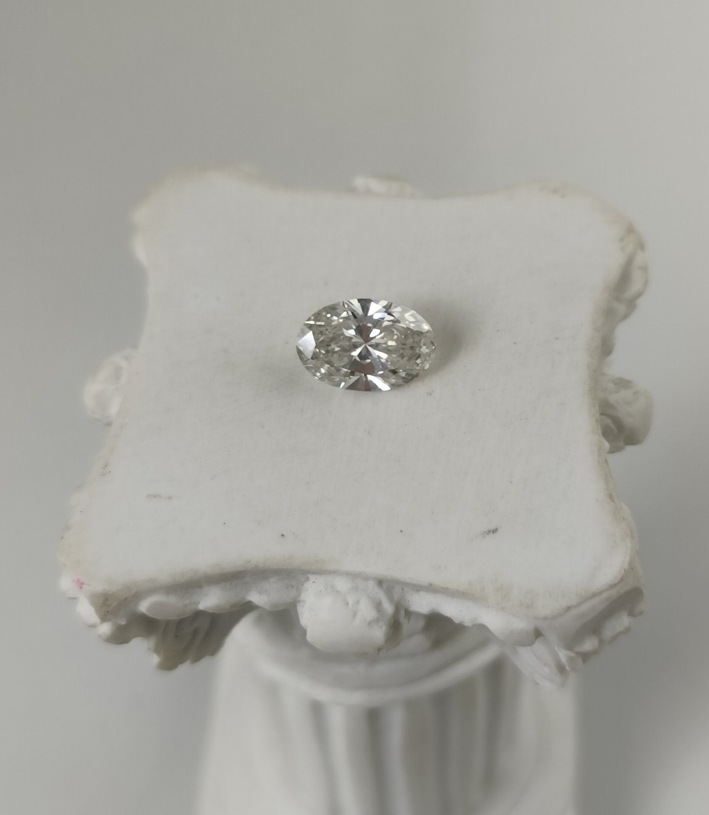 1.0CT VS2 G 735540755 Oval Cut Lab Grown Diamond