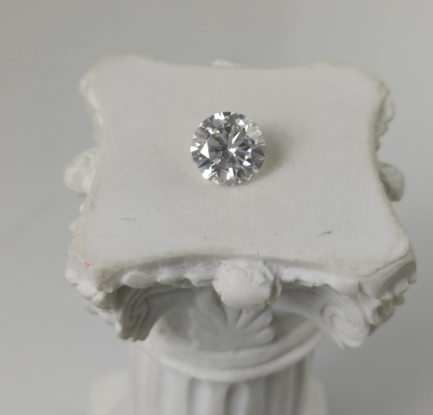 1.55CT VS1 G 737543708 Round Cut Lab Grown Diamond