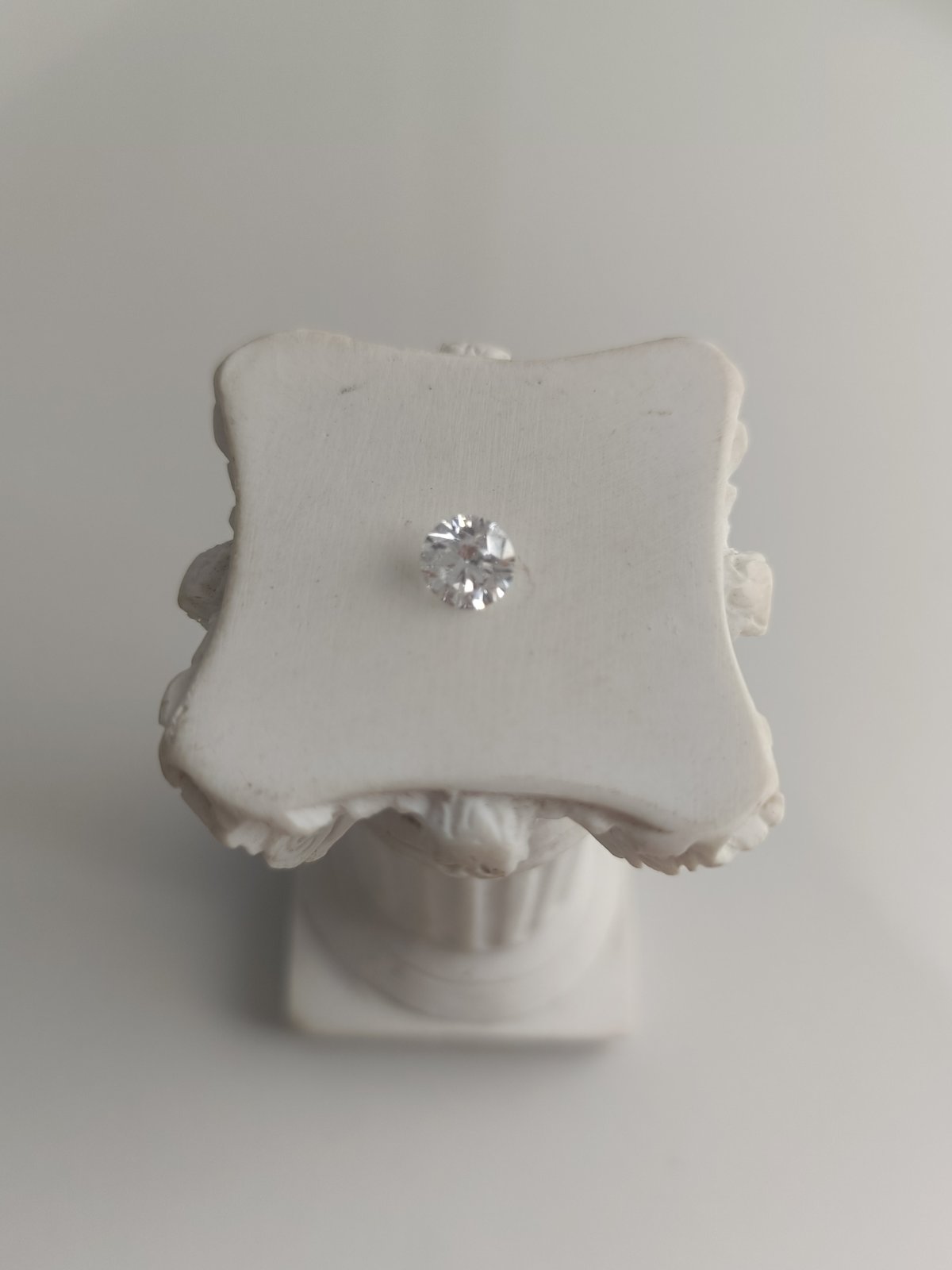 0.58CT VS2 D 683553332 Round Cut Lab Grown Diamond