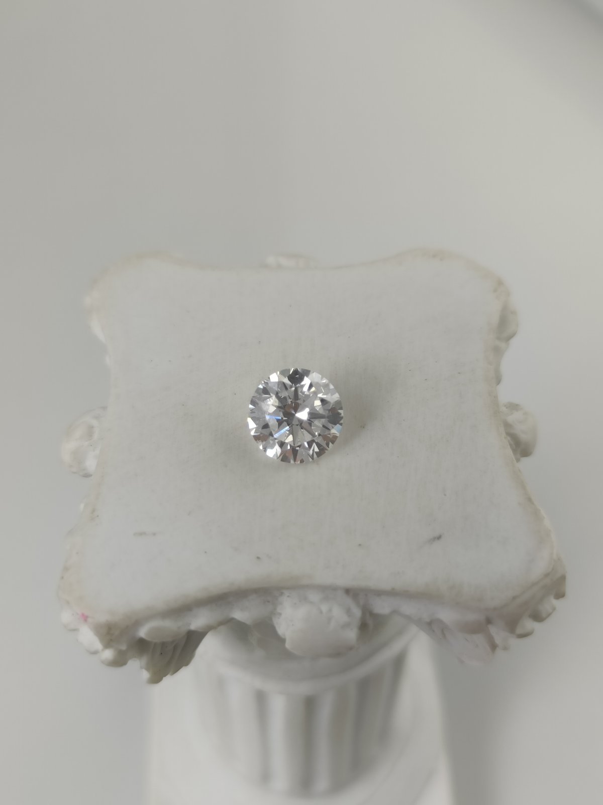1.07CT VS1 E 750554978 Round Cut Lab Grown Diamond