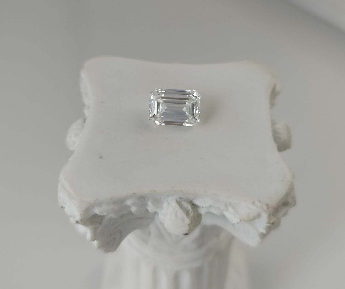 1.50CT VVS2 F 720568414 Emerald Cut Lab Grown Diamond