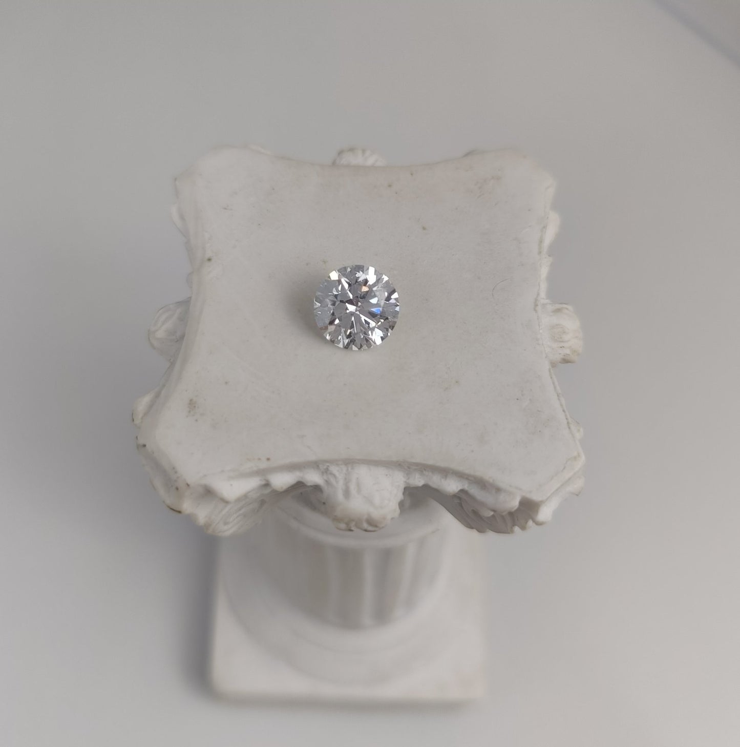 1.05CT VVS1 F 724576002 Round Cut Lab Grown Diamond