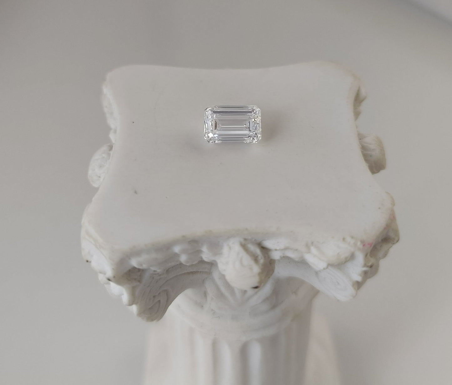 1.0CT VVS2 D 623481703 Emerald Cut Lab Grown Diamond