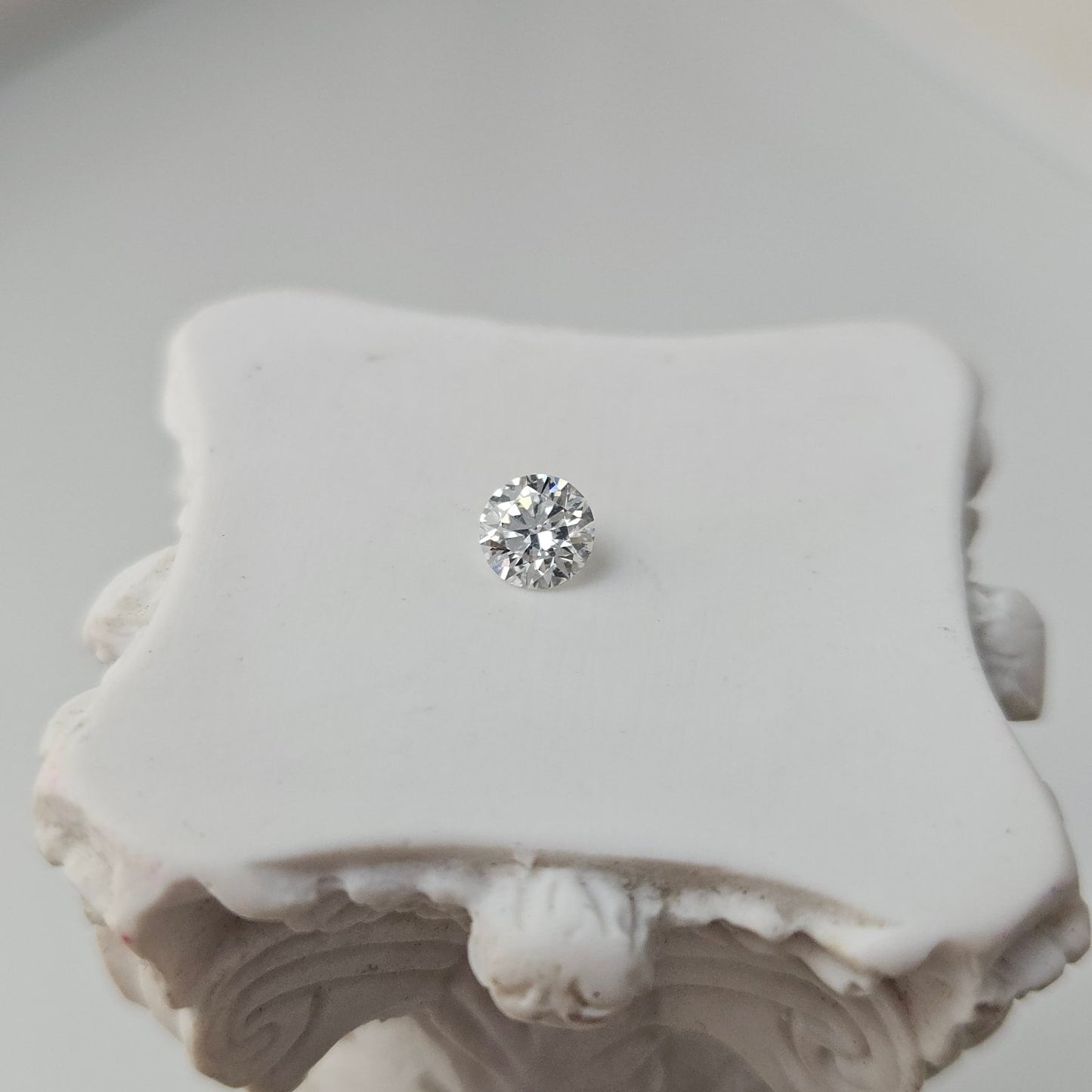 0.26CT VS1 D 685504011 Round Cut Lab Grown Diamond