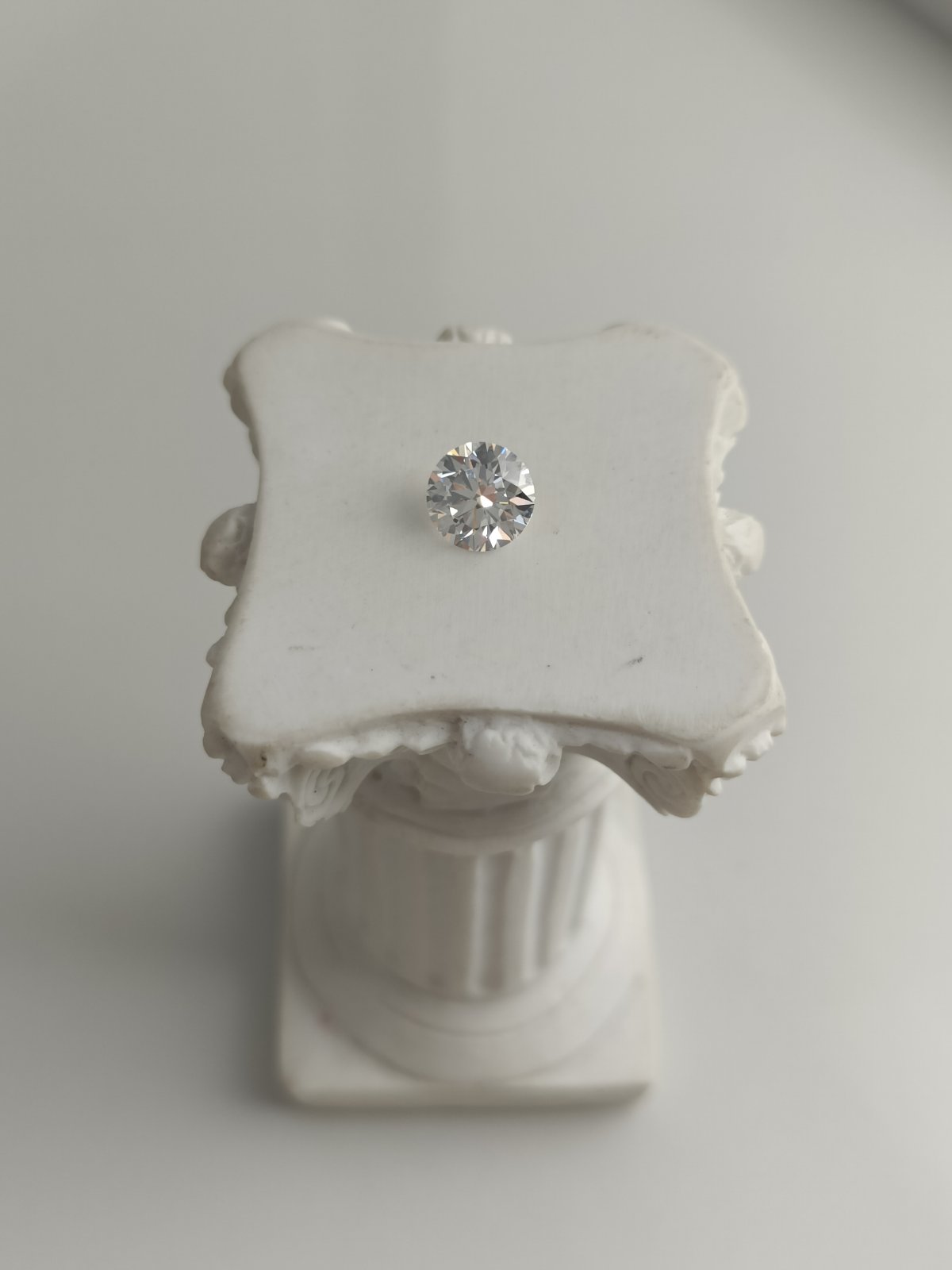 1.07CT VS2 F 696507507 Round Cut Lab Grown Diamond