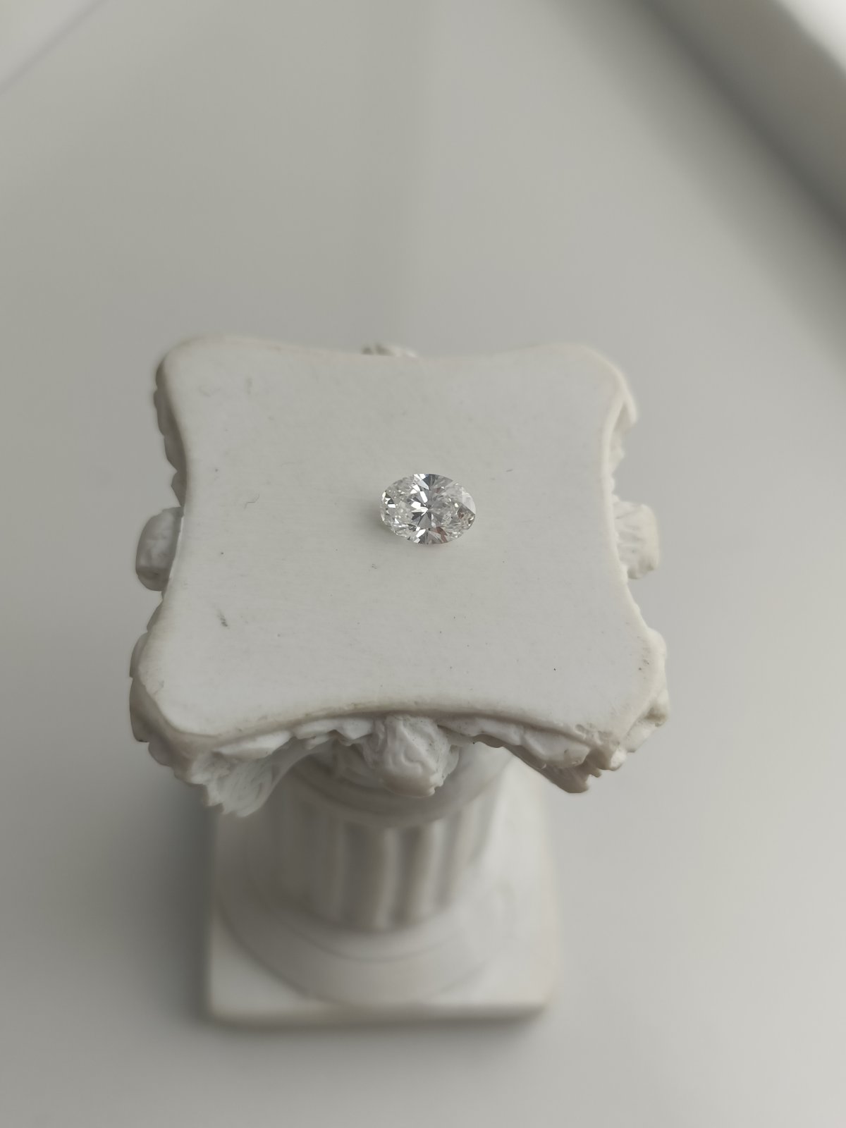 0.51CT VVS2 D 616407758 Oval Cut Lab Grown Diamond