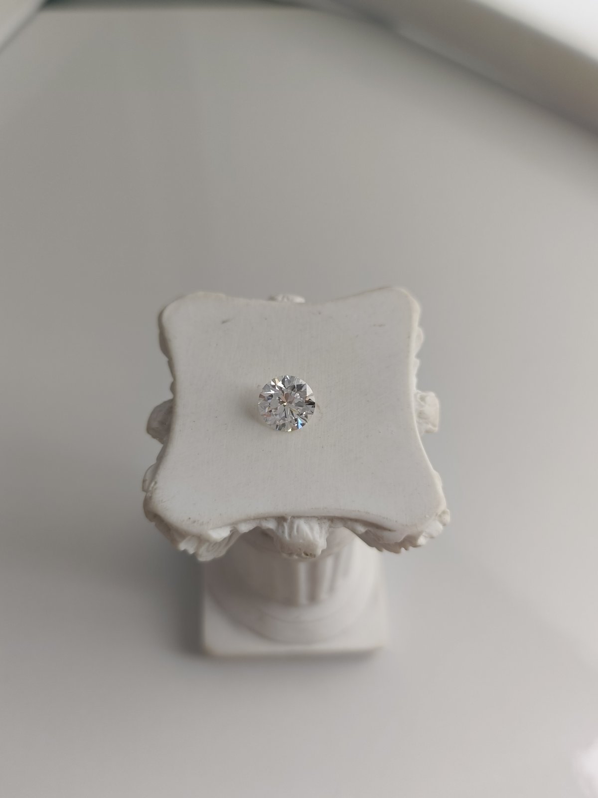 1.0CT VS2 E 707513759 Round Cut Lab Grown Diamond