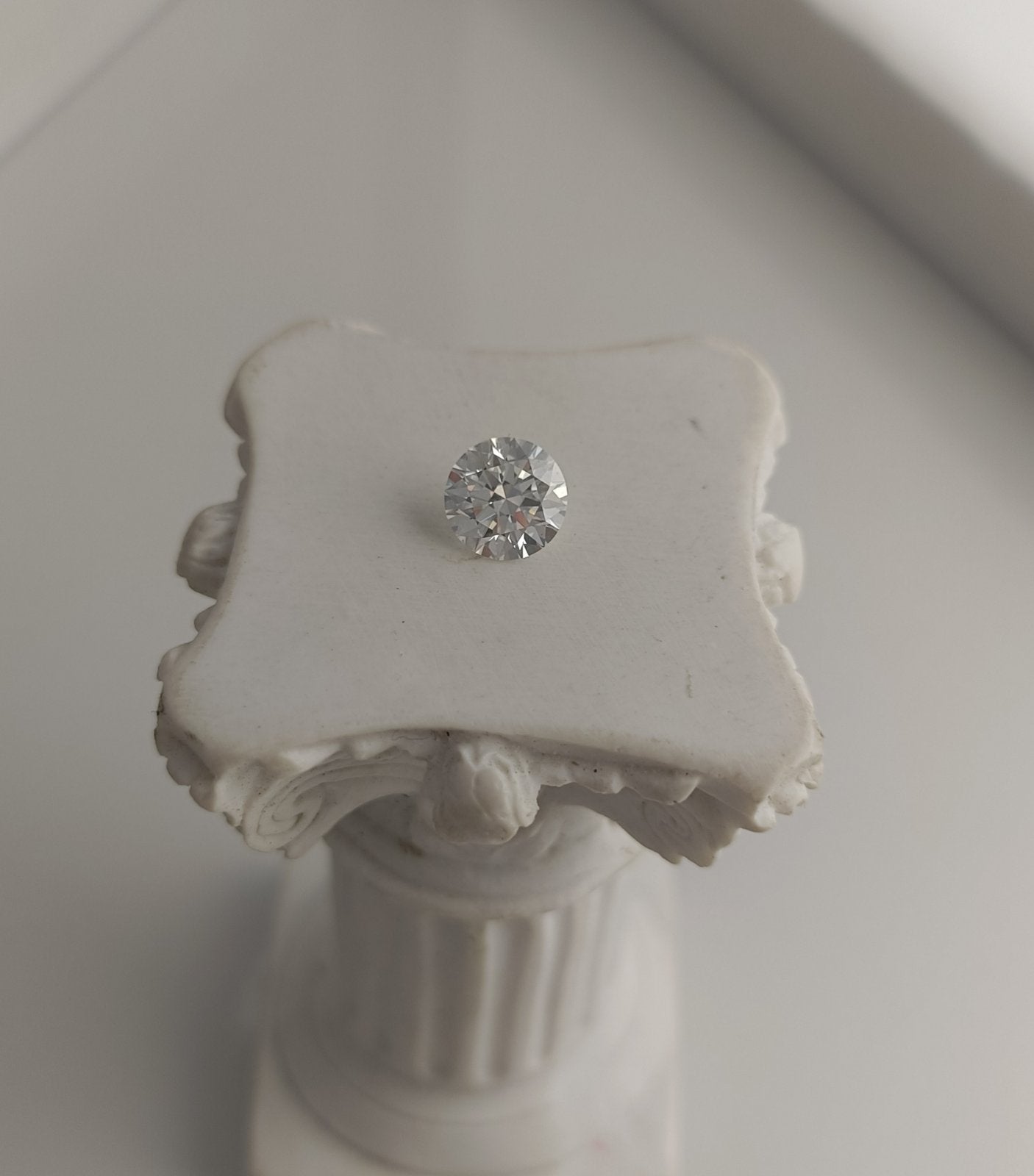 1.10CT VS2 E 695517527 Round Cut Lab Grown Diamond