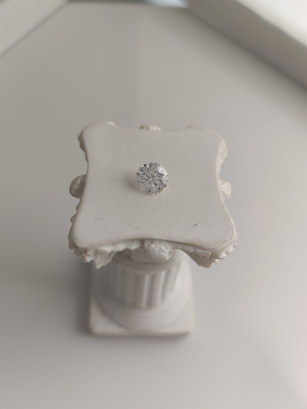1.05CT VS2 F 695517530 Round Cut Lab Grown Diamond