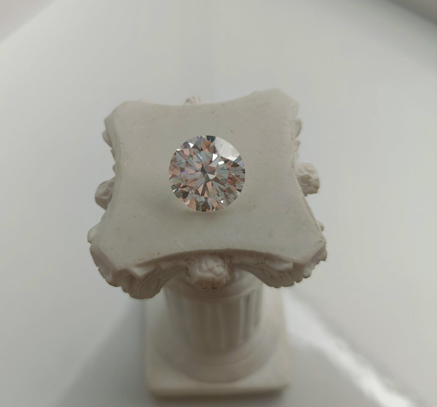 5.0CT VVS2 E 717520048 Round Cut Lab Grown Diamond