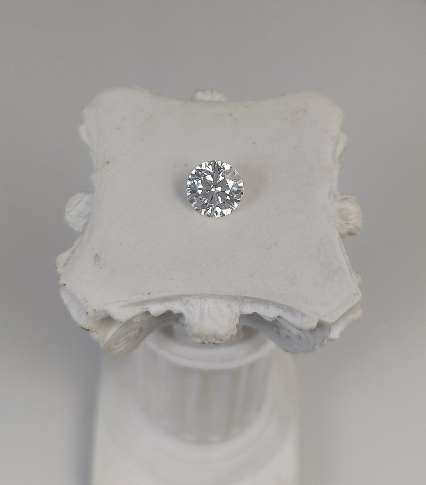 1.00CT VS1 E 744522004 Round Cut Lab Grown Diamond