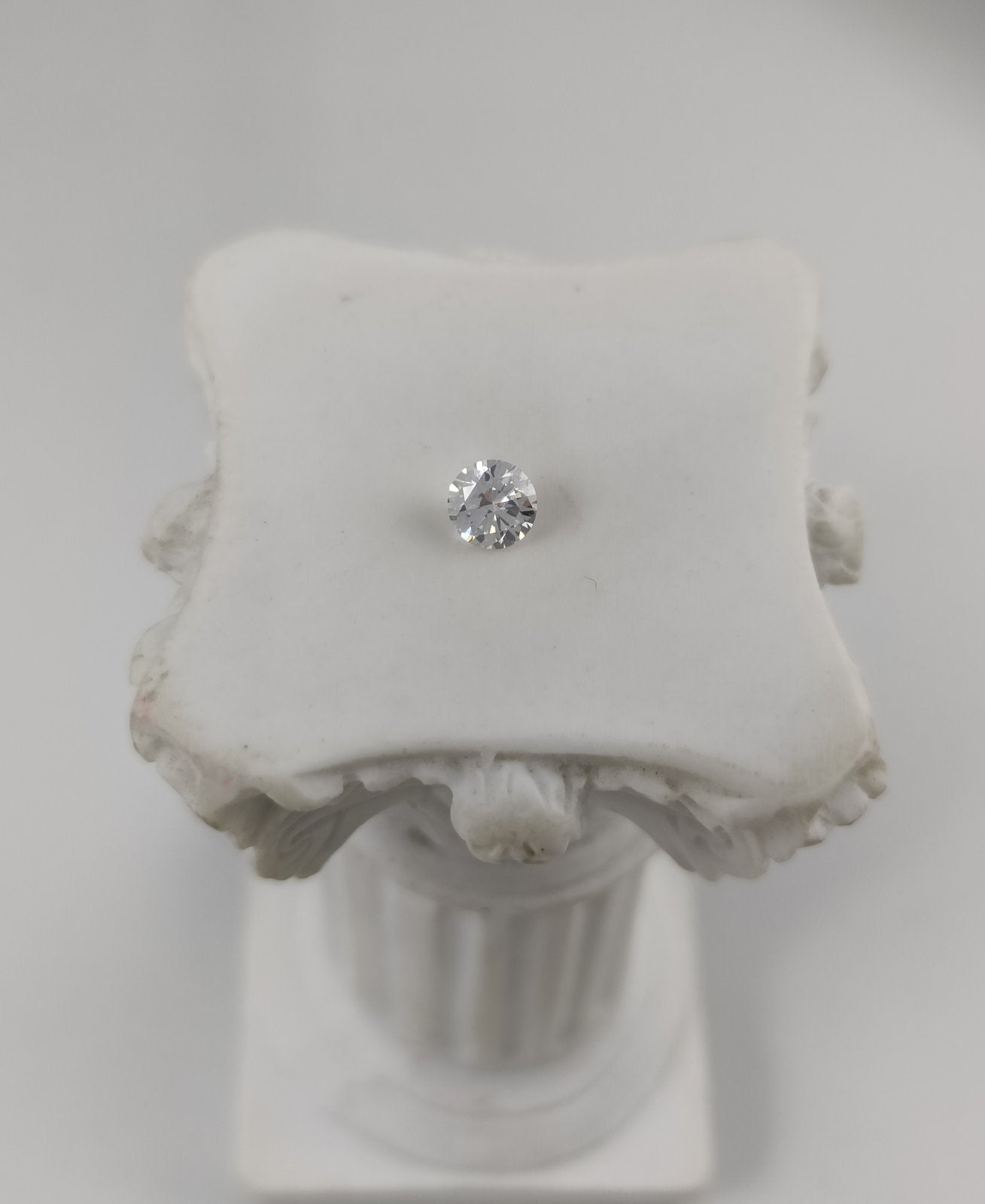 0.26CT VS1 E 694528116 Round Cut Lab Grown Diamond