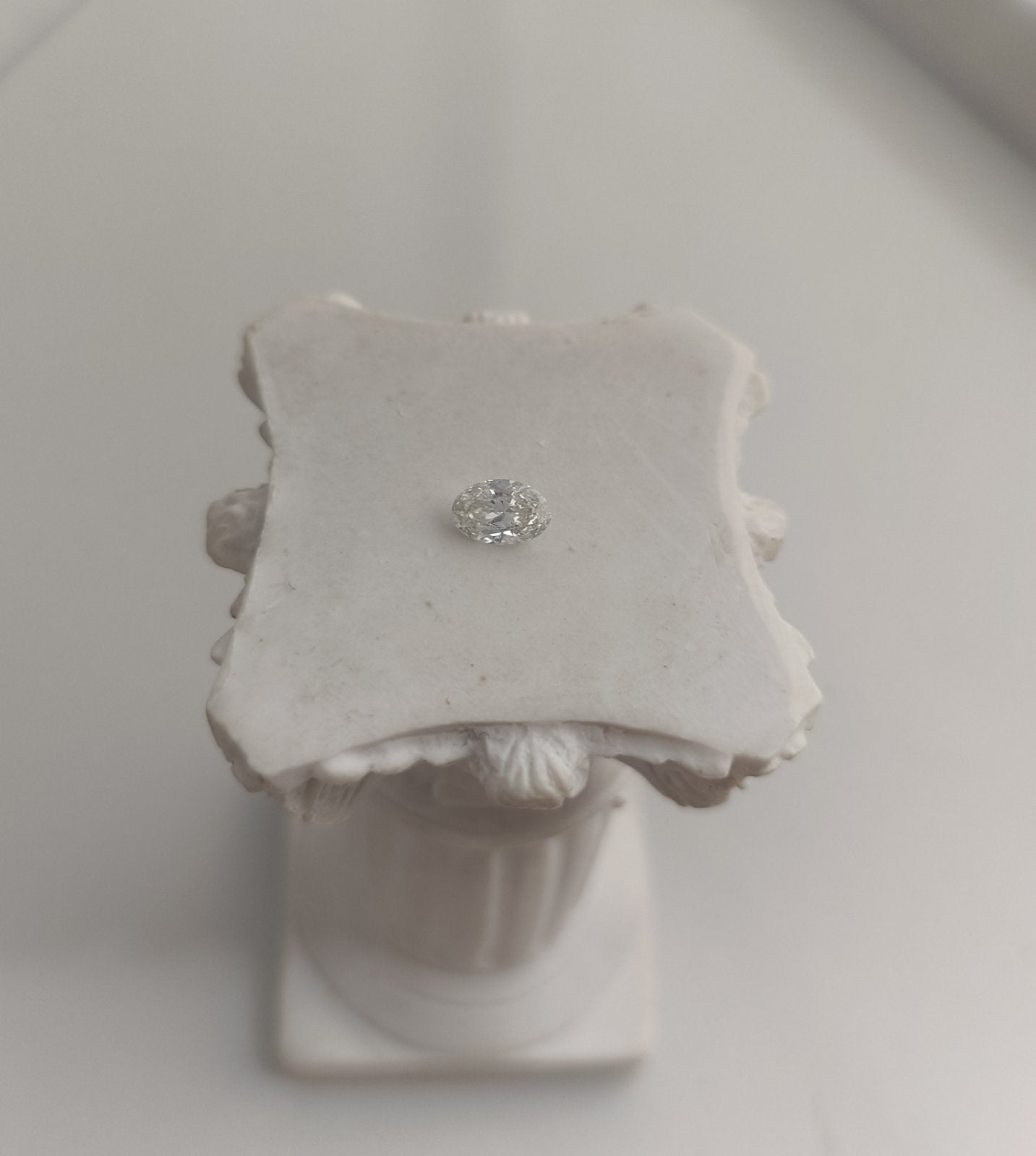 0.31CT VS2 G 560229561 Oval Cut Lab Grown Diamond