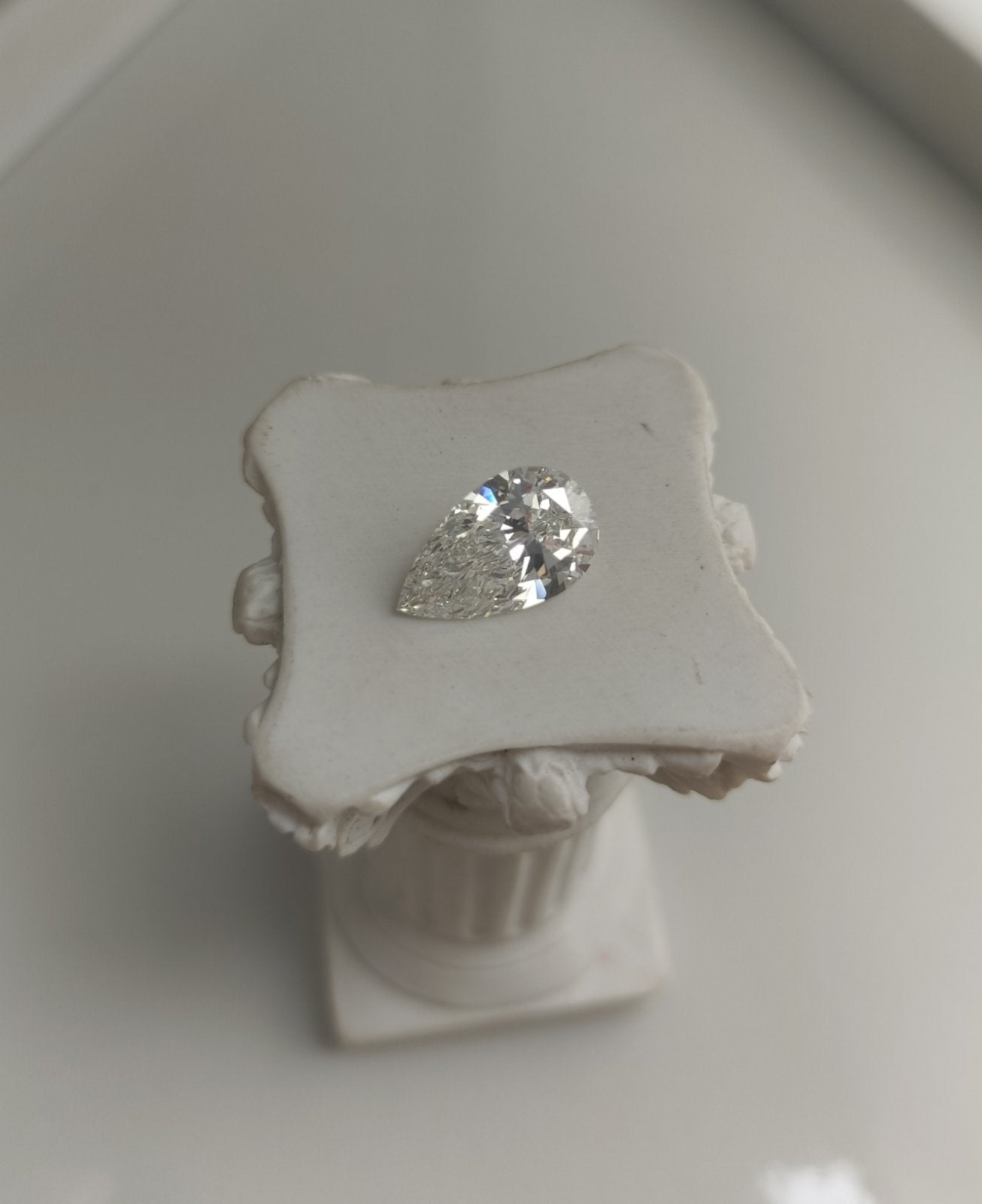 3.36CT VVS2 F 728530205 Pear Cut Lab Grown Diamond