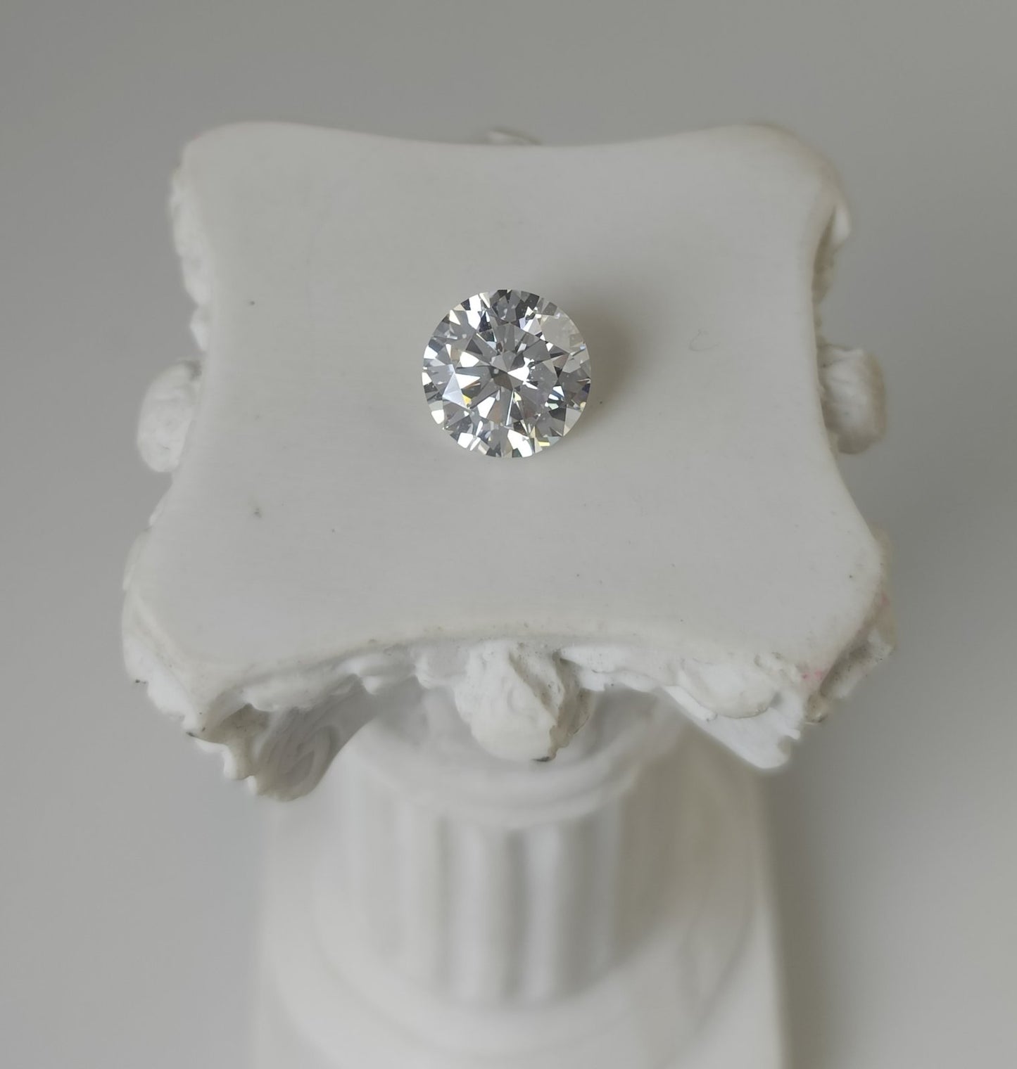 1.50CT VVS1 F 738530710 Round Cut Lab Grown Diamond