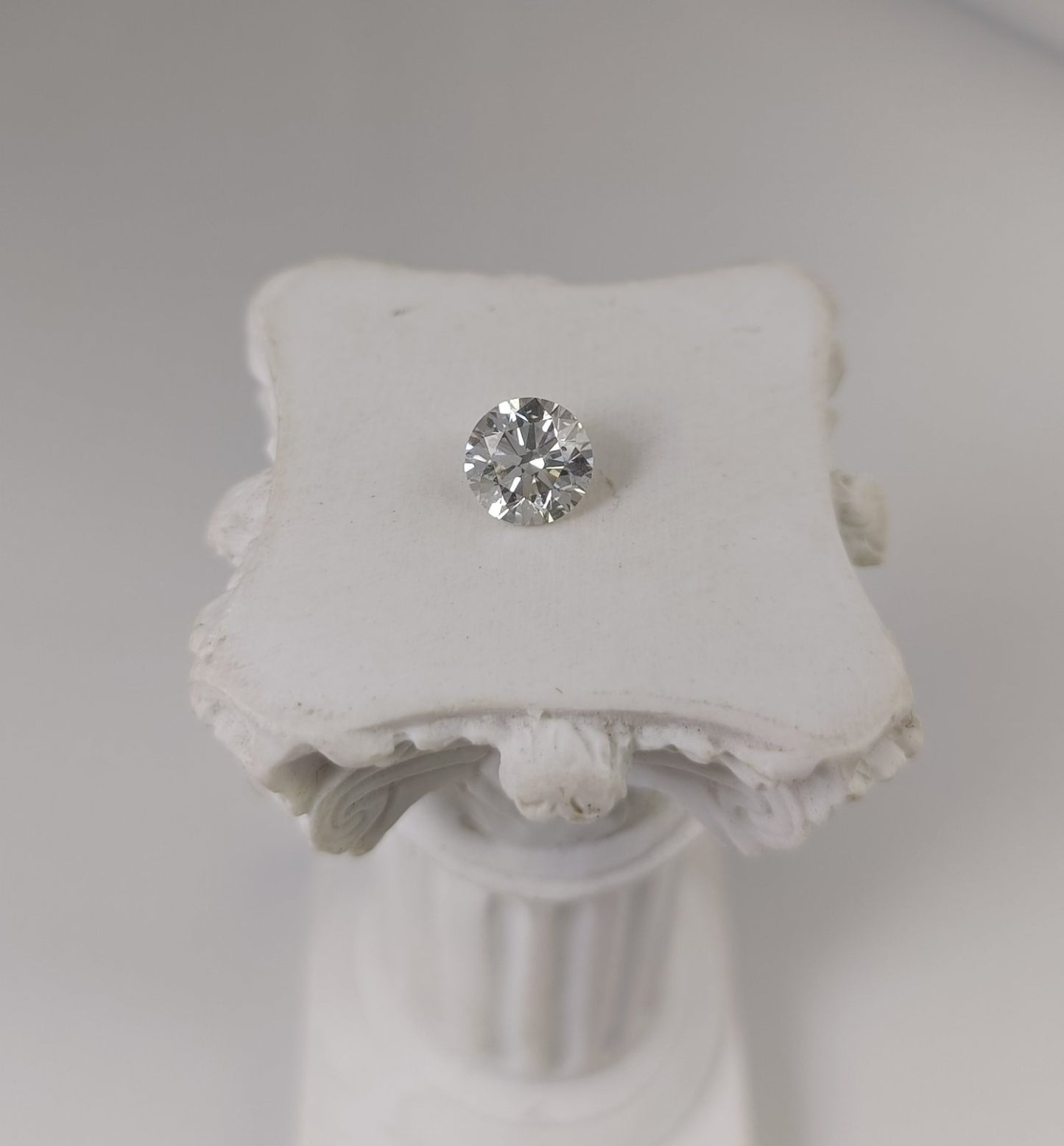 0.96CT VS2 L 7521232643 Round Cut Natural Diamond