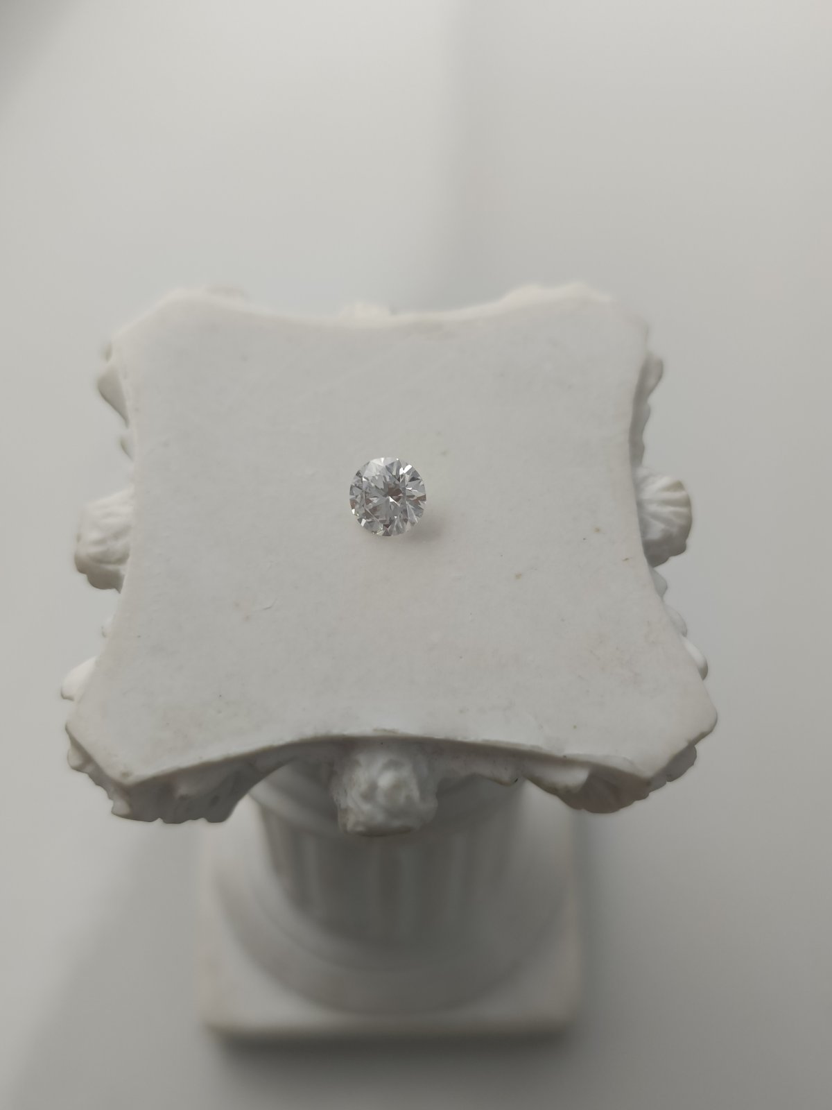 0.30CT VS2 D 564349493 Round Cut Lab Grown Diamond