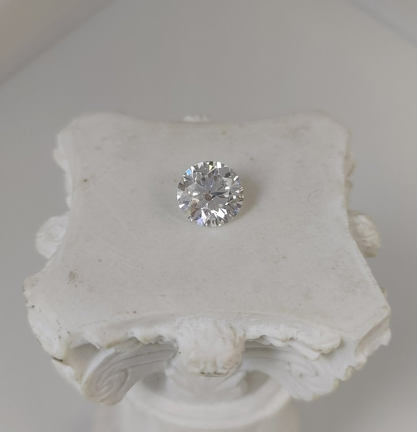 1.06CT VVS1 E 696551246 Round Cut Lab Grown Diamond