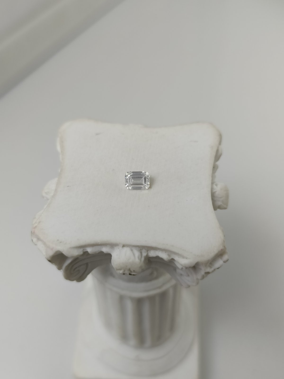 0.30CT VS2 D 694551296 Emerald Cut Lab Grown Diamond