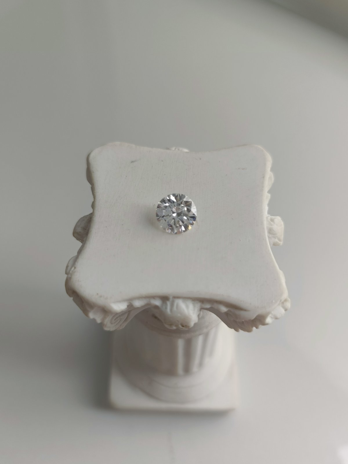 1.01CT VS2 E 695517505 Round Cut Lab Grown Diamond