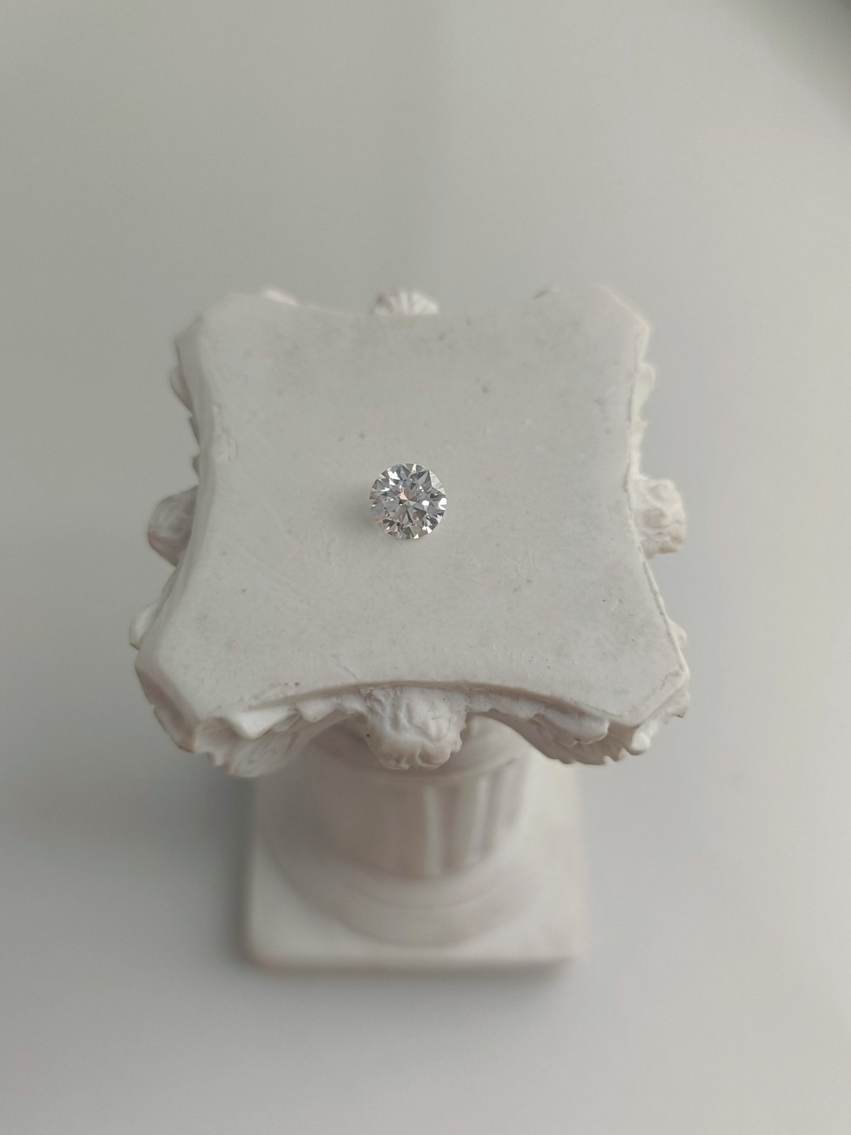 0.38ct VS1 D 561252979 Round Cut Lab Grown Diamond