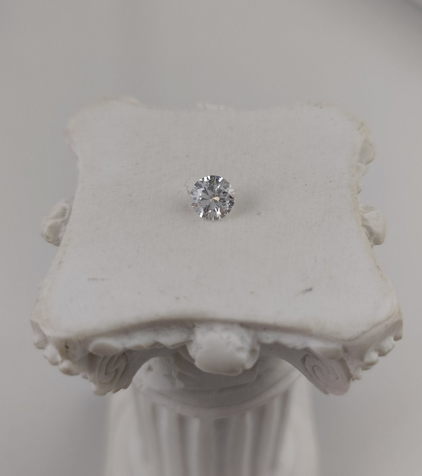 0.30CT VVS1 D 557239615 Round Cut Lab Grown Diamond