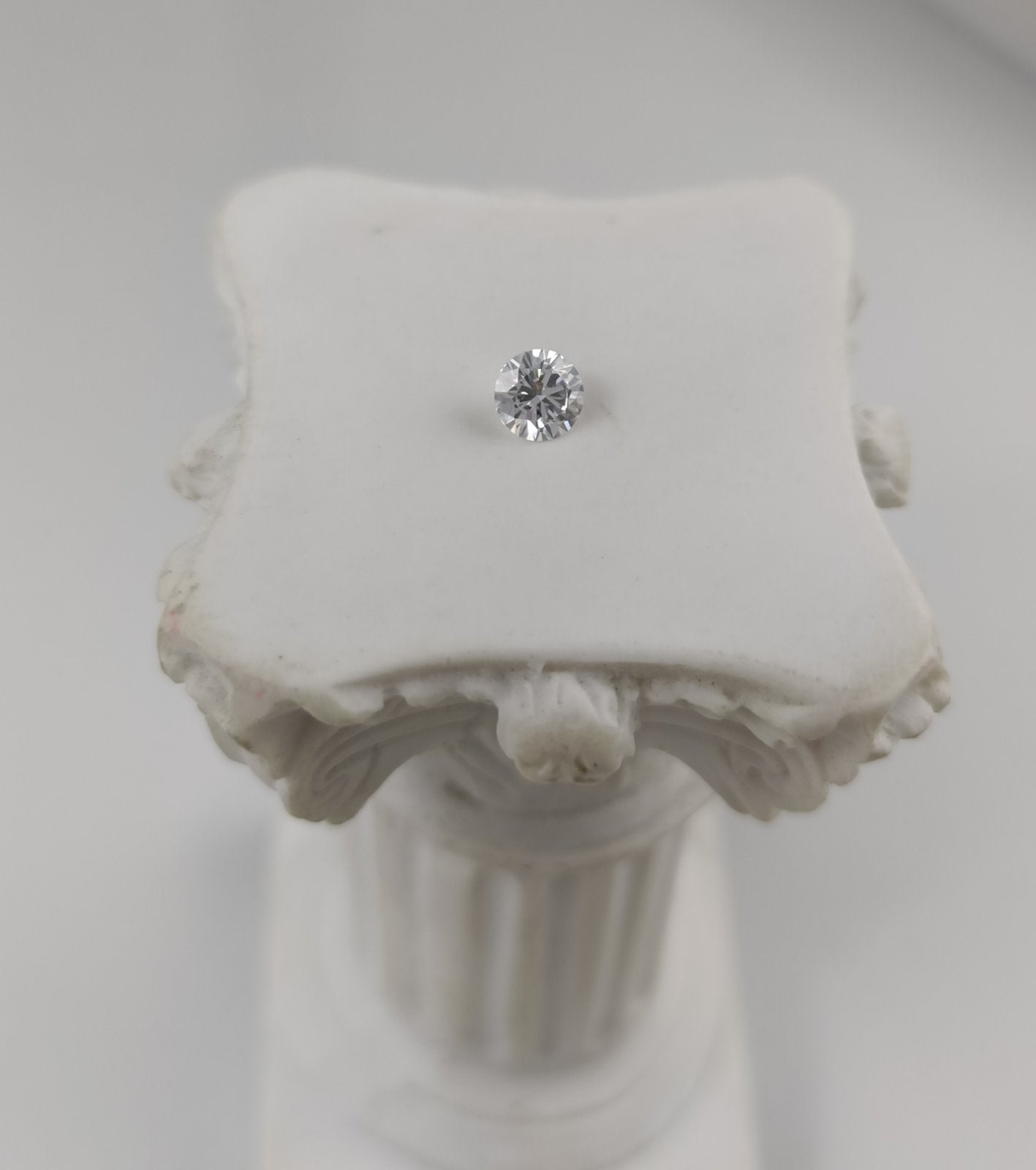 0.26CT VS1 E 702555913 Round Cut Lab Grown Diamond