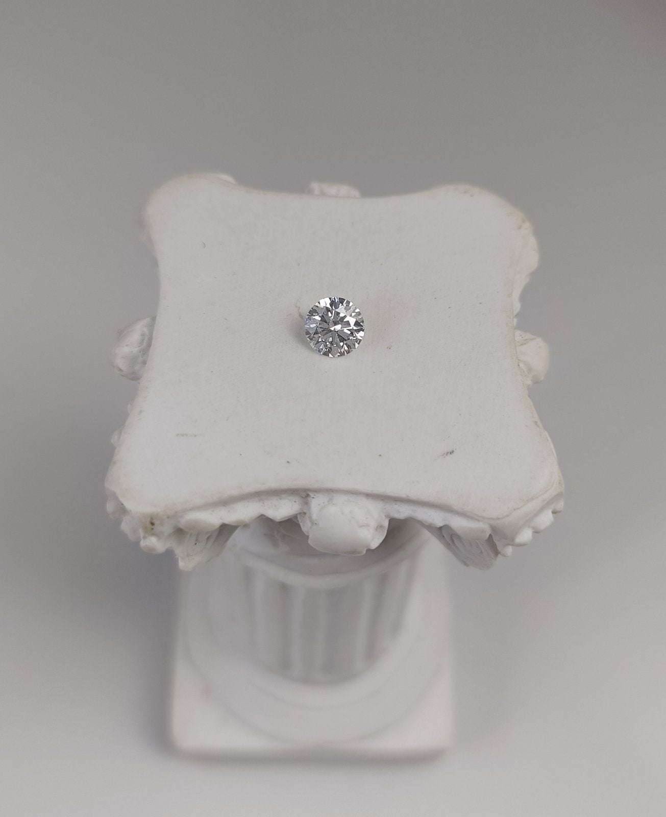 0.35ct VS1 D 659465163 Round Cut Lab Grown Diamond