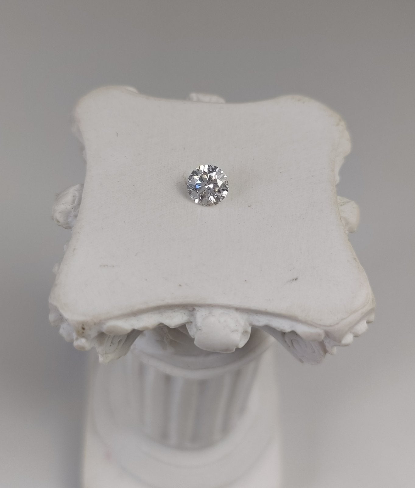 0.35ct VS1 D 659465198 Round Cut Lab Grown Diamond