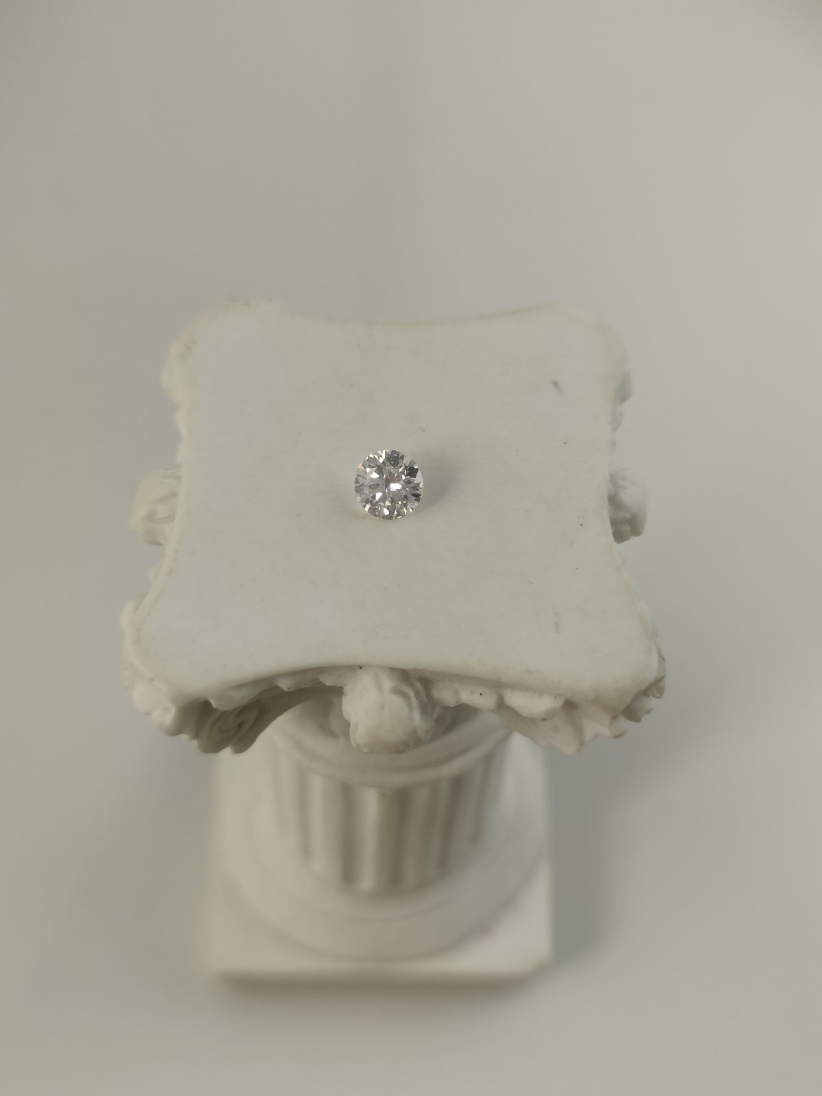 0.35ct VS1 D 659469265 Round Cut Lab Grown Diamond