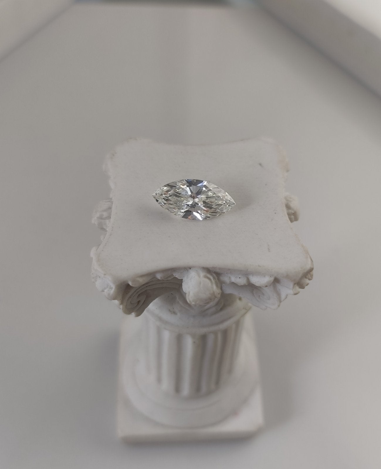 2.01ct VVS2 G 667438279 Marquise Cut Lab Grown Diamond