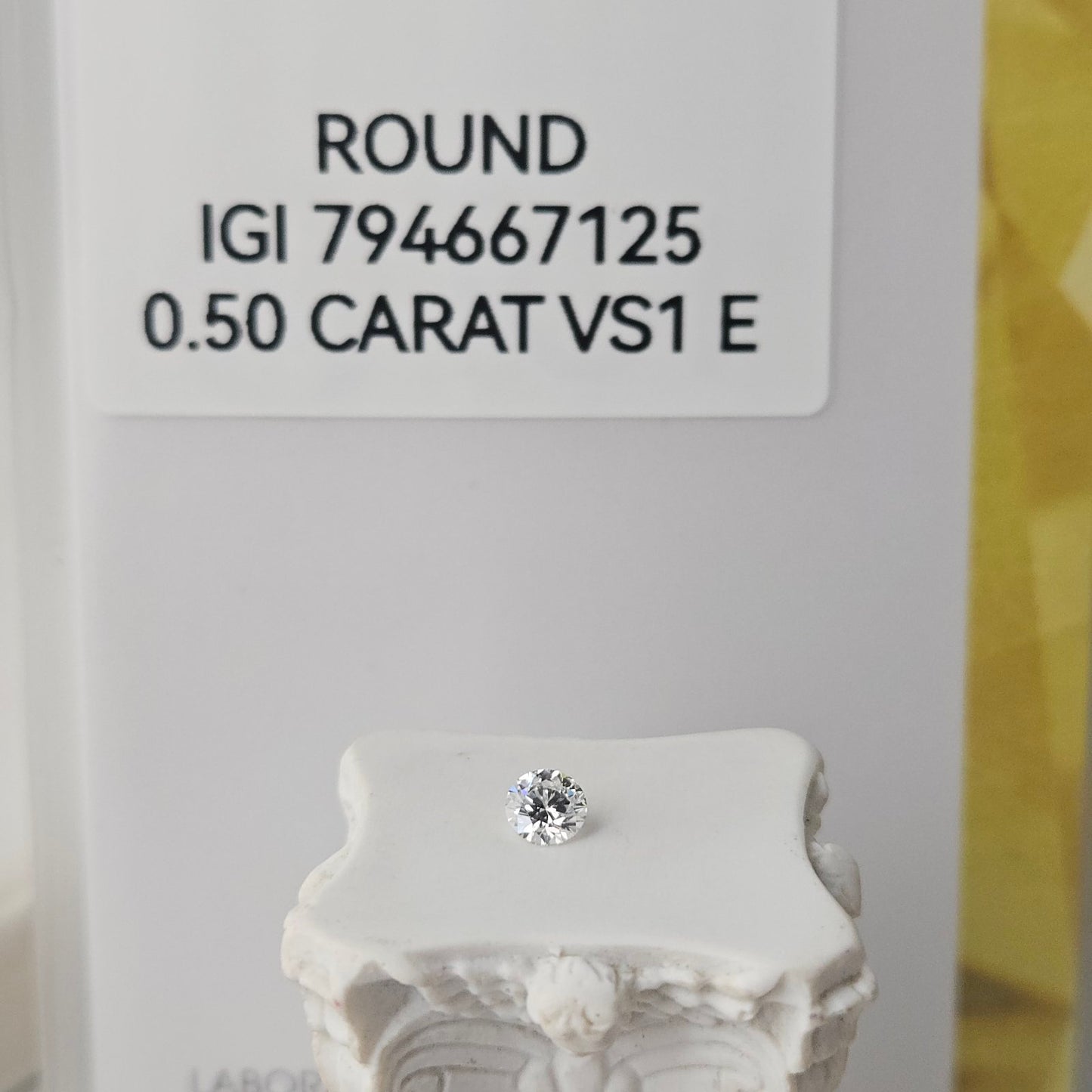 0.50CT VS1 E 794667125 Round Cut Lab Grown Diamond
