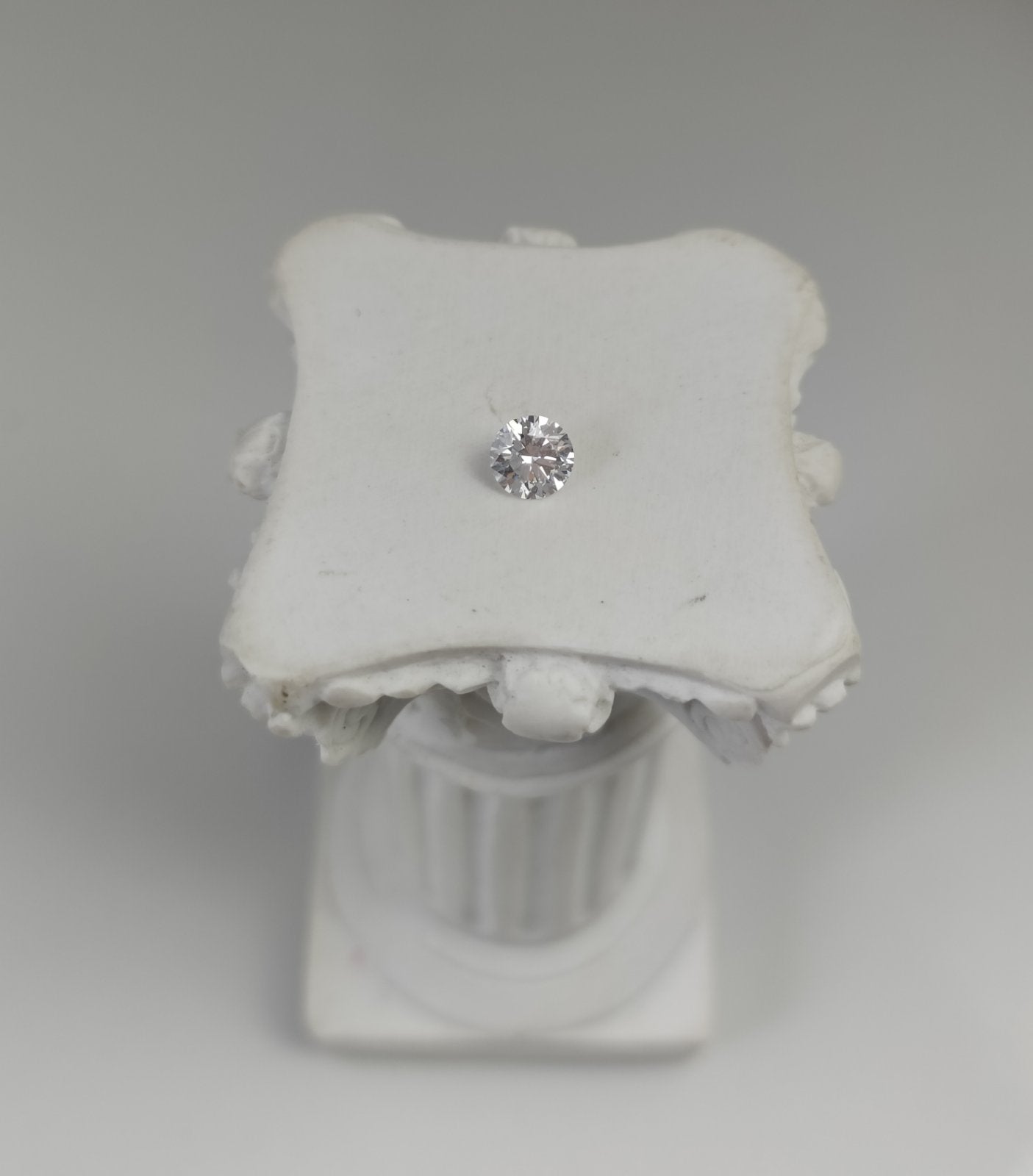 0.35ct VS1 D 671468416 Round Cut Lab Grown Diamond