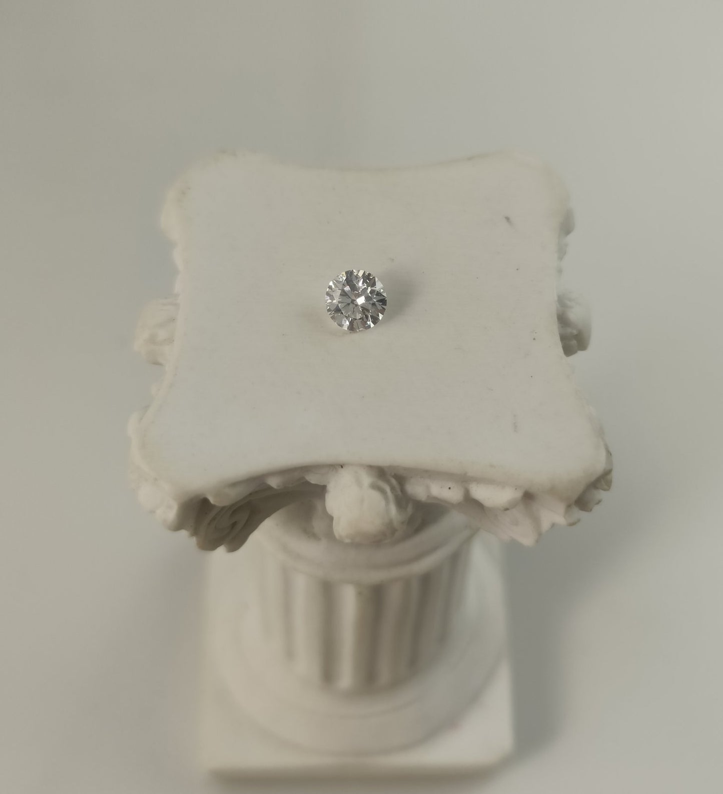 0.35ct VS1 D 671468461 Round Cut Lab Grown Diamond