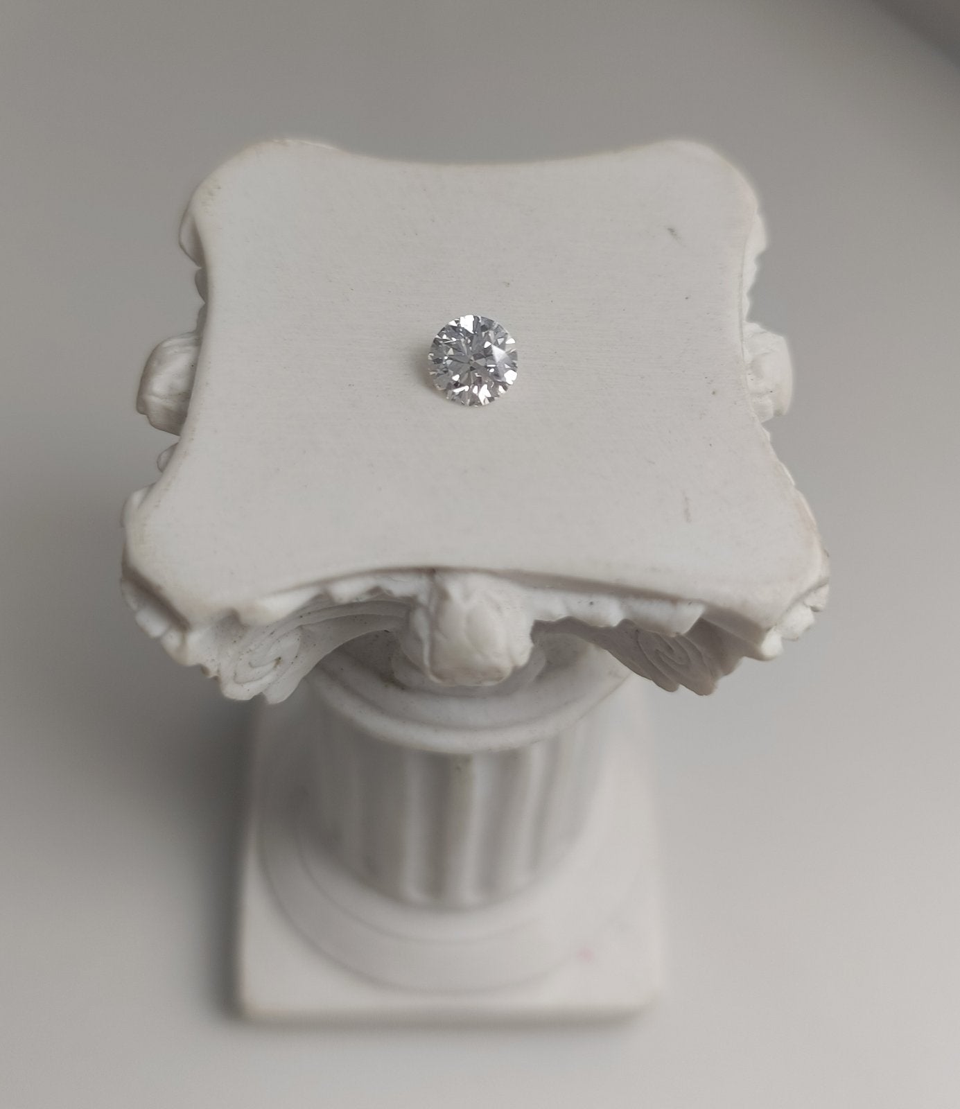 0.35ct VS1 D 674523296 Round Cut Lab Grown Diamond