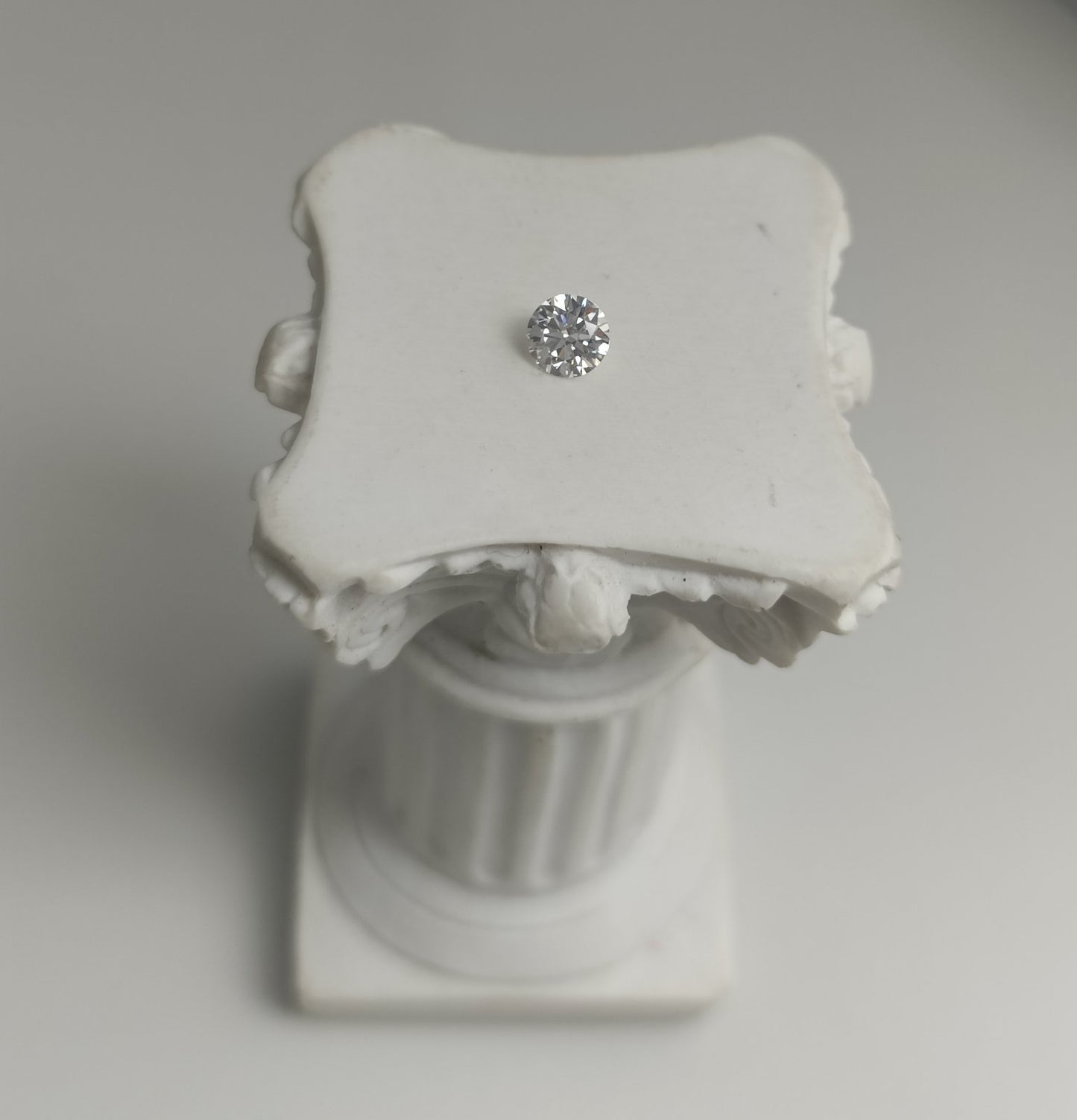 0.35ct VS1 D 675559034 Round Cut Lab Grown Diamond