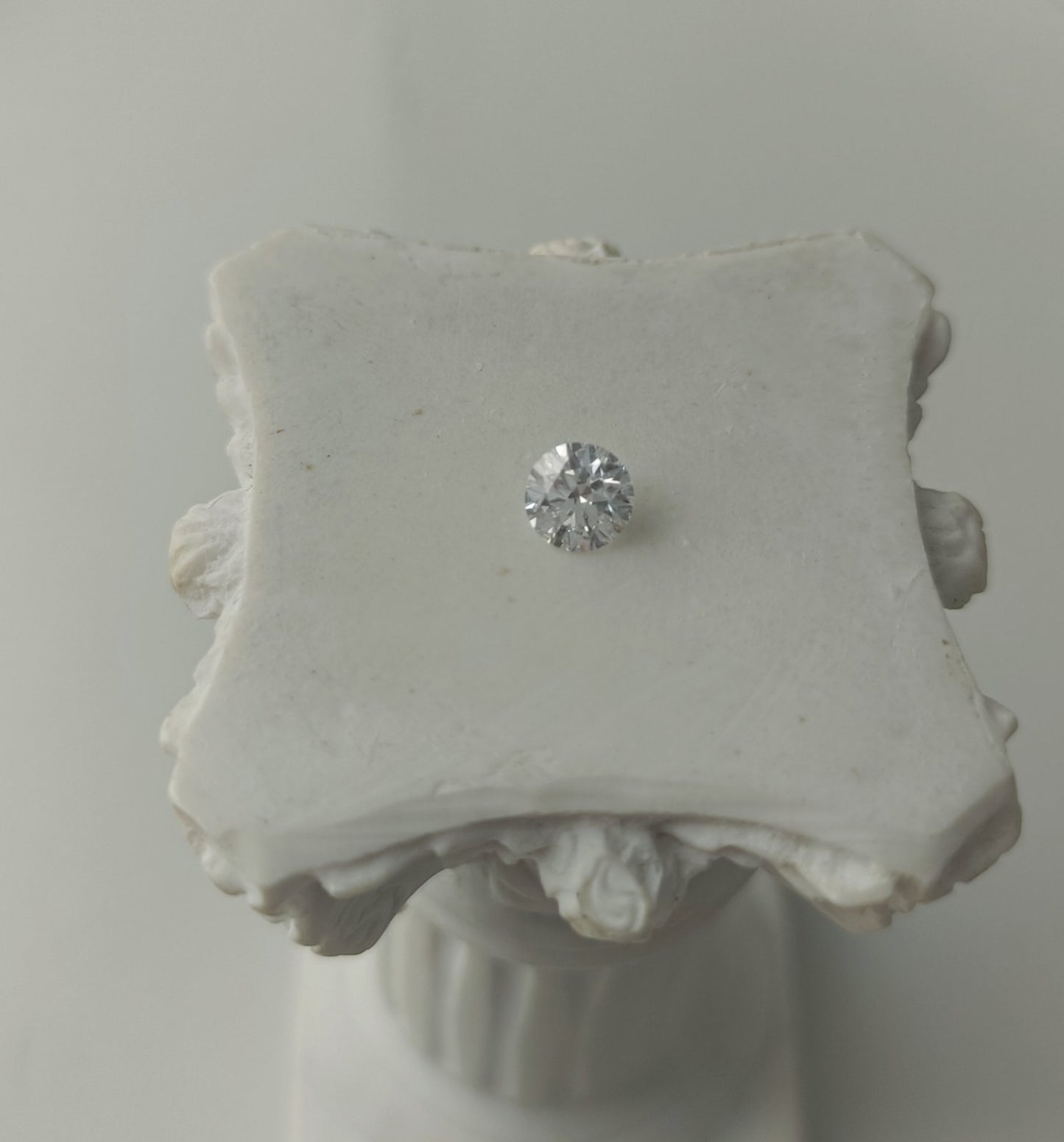 0.35ct VS1 D 659469270 Round Cut Lab Grown Diamond