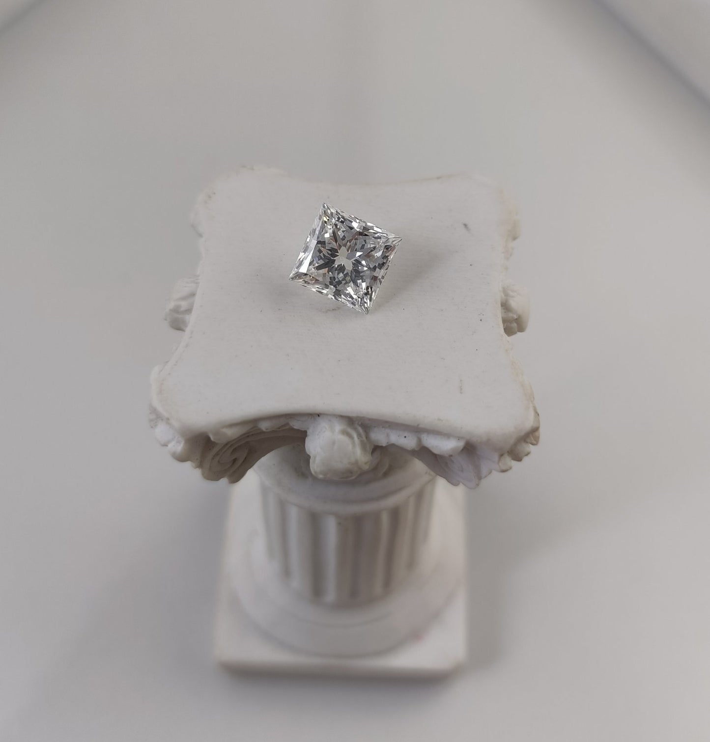 3CT VS2 E 702514724 Princess Cut Lab Grown Diamond
