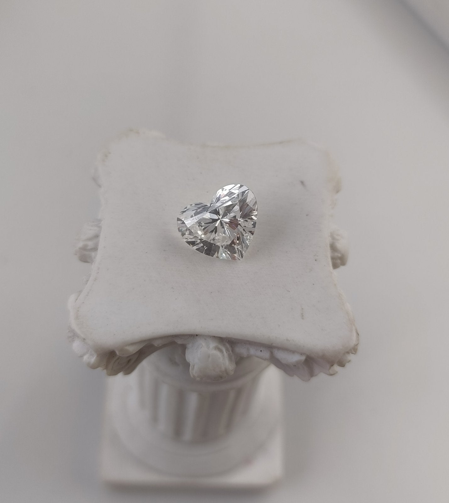 3CT VS2 E 713502326 Heart Cut Lab Grown Diamond
