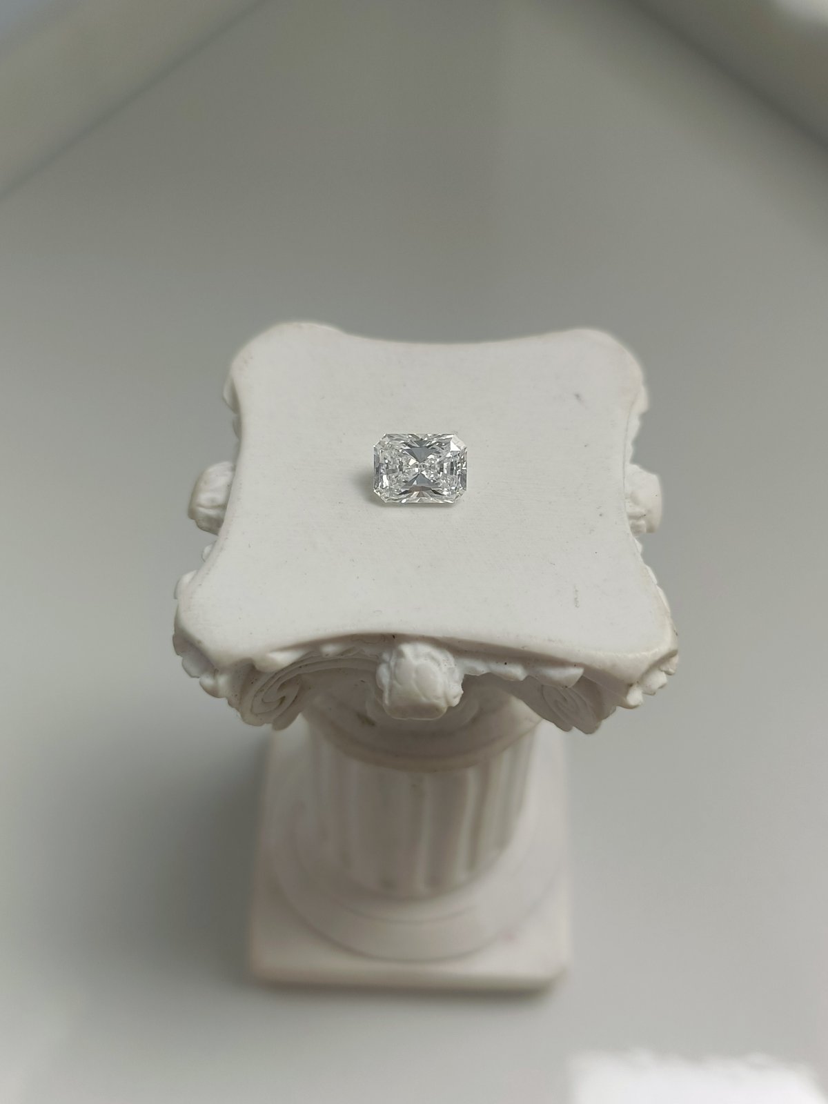 1.01CT VVS2 D 584378932 Radiant Cut Lab Grown Diamond