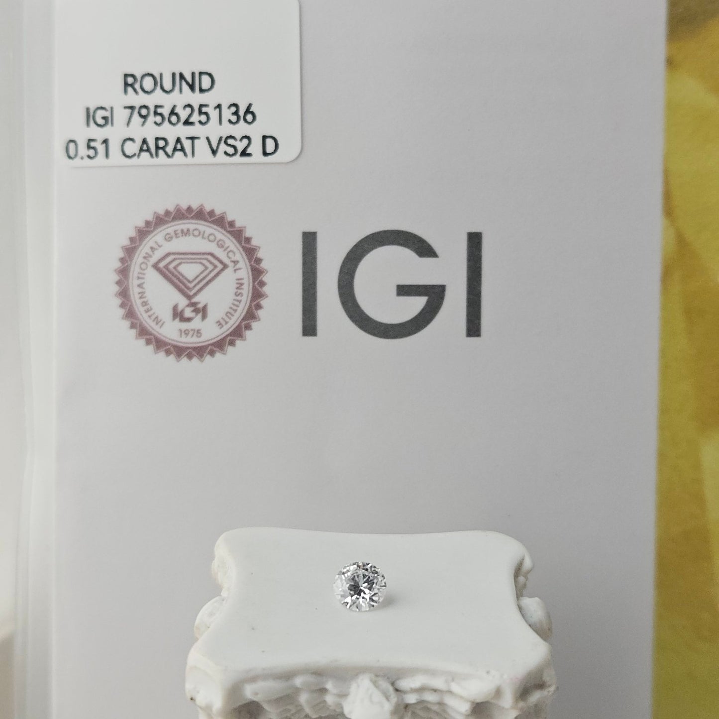 0.51CT VS2 D 795625136 Round Cut Lab Grown Diamond