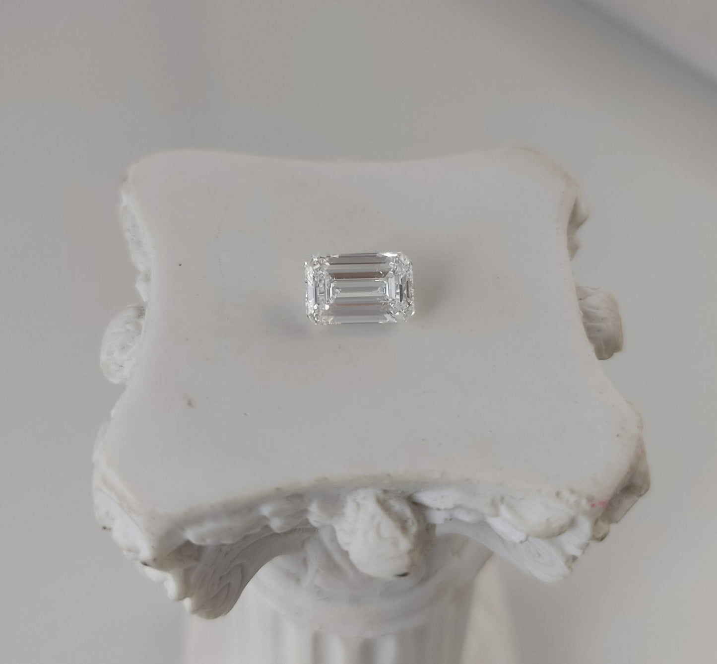 1.0CT VVS2 D 626487128 Emerald Cut Lab Grown Diamond