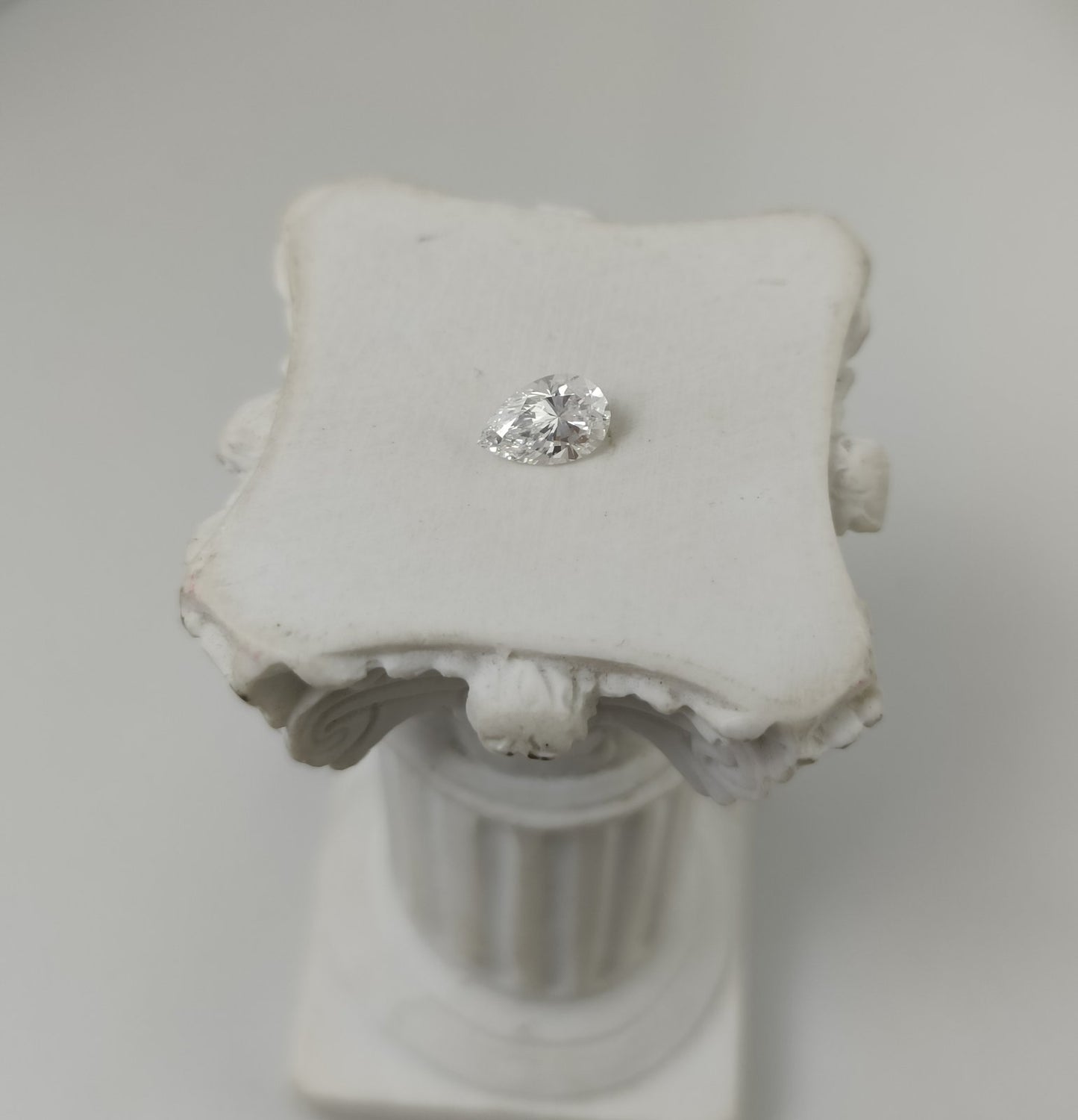 0.54CT VS2 D 696590621 Pear Cut Lab Grown Diamond