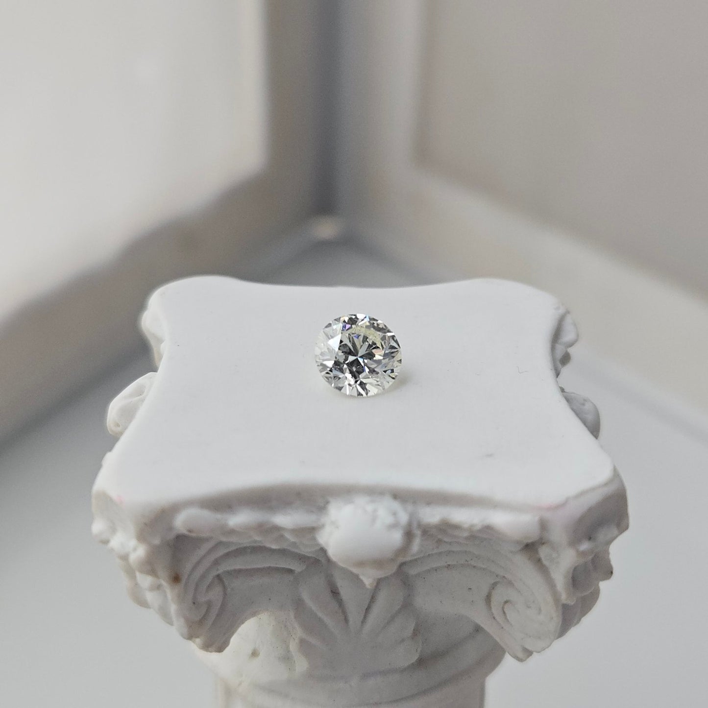 0.90CT SI1 M 6502592300 Round Cut Natural Diamond