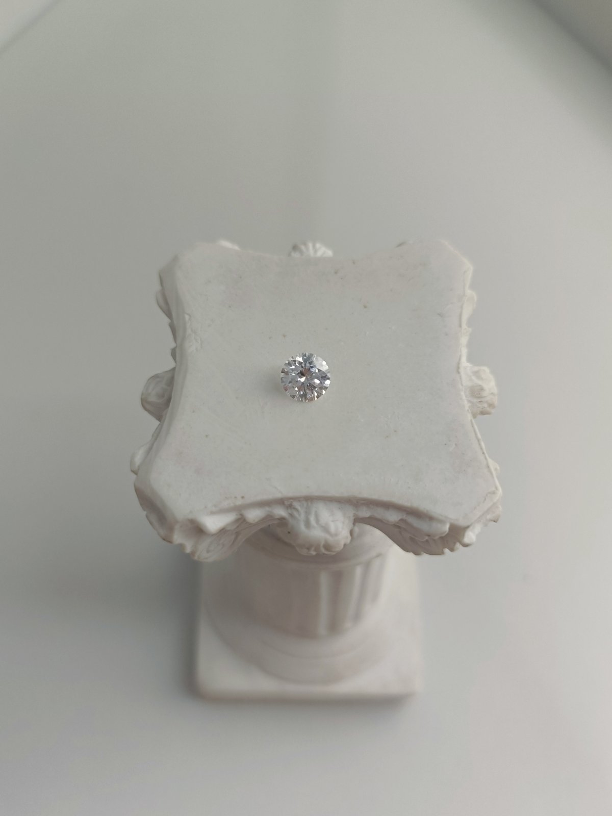 0.37CT VS1 D 563209418 Round Cut Lab Grown Diamond