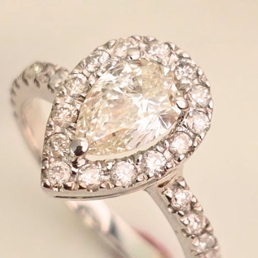 1.01CT SI2 K 6441614217 Pear Cut Natural Diamond (center stone only)