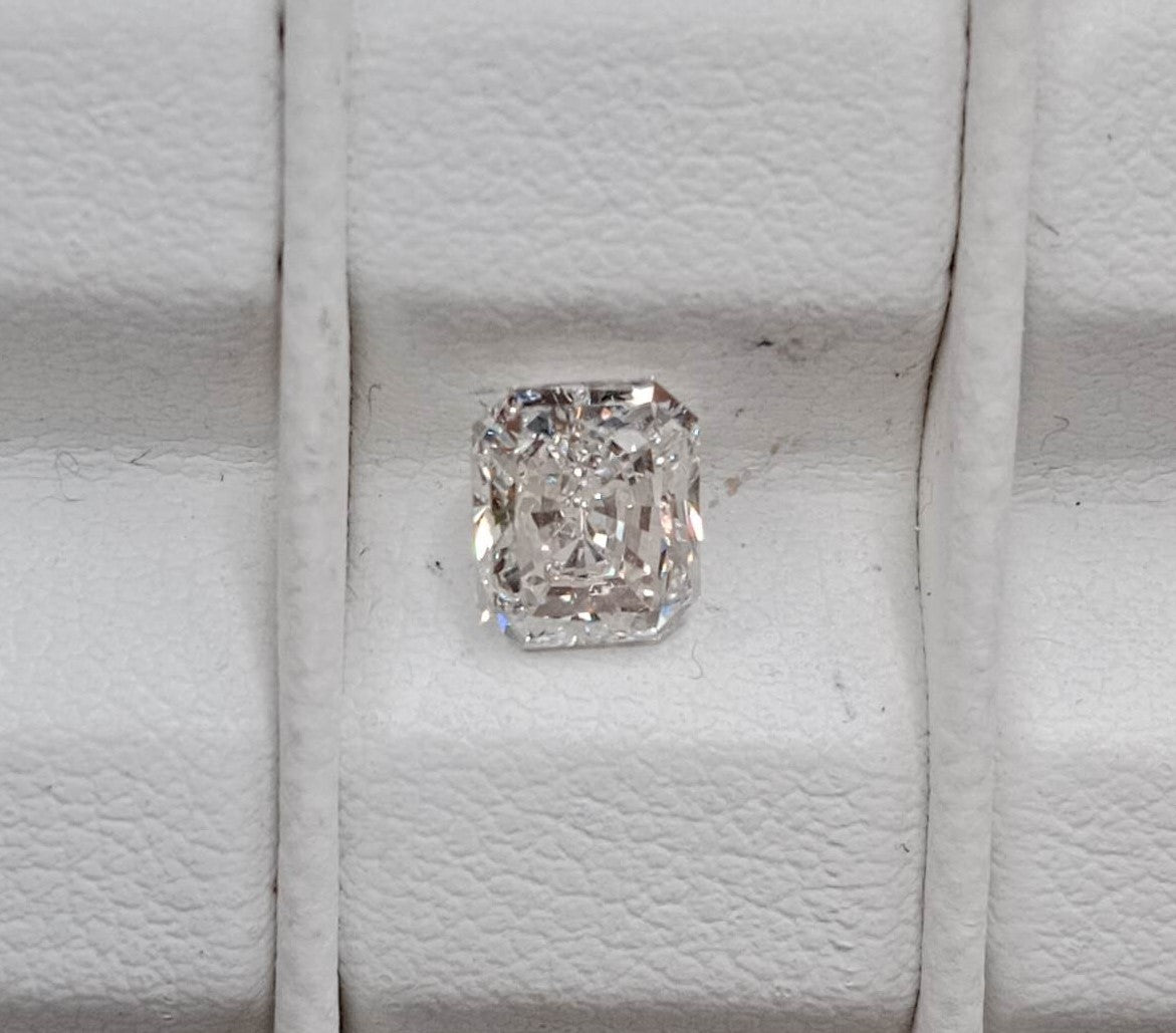 1CT SI1 H 7448838267 L Radiant Cut Natural Diamond